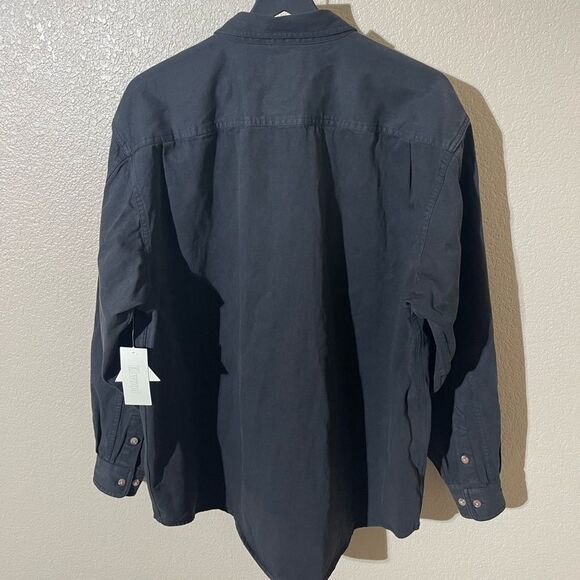 Black Casual Button Down Shirt with Collared Design - Picture 3 of 6